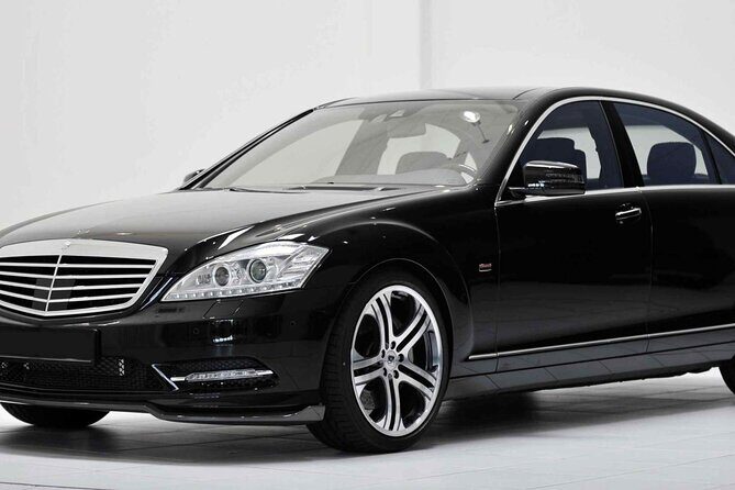 Private Transfer from or to Toronto Airport to or from Hotel - A Closer Look at the Private Transfer Experience