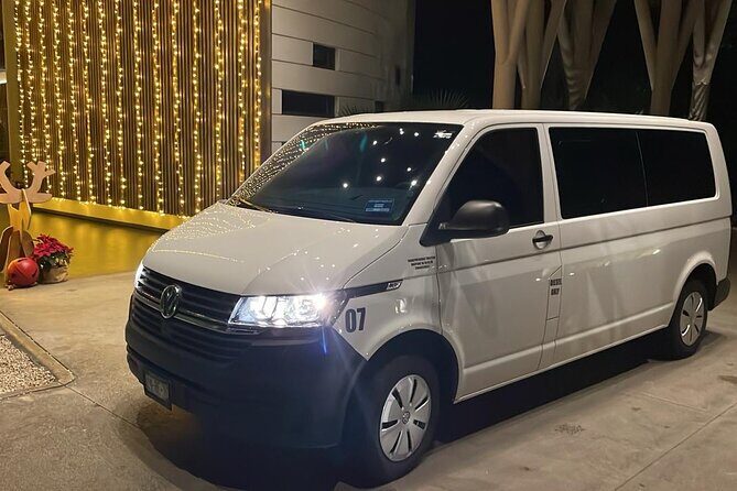 Private Transfer from Playa del Carmen to Cancun Airport  Safe - Why Choose a Private Transfer for Your Trip from Playa del Carmen to Cancun Airport?