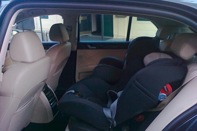 Private Transfer from Prague Airport to the City Centre - FAQ