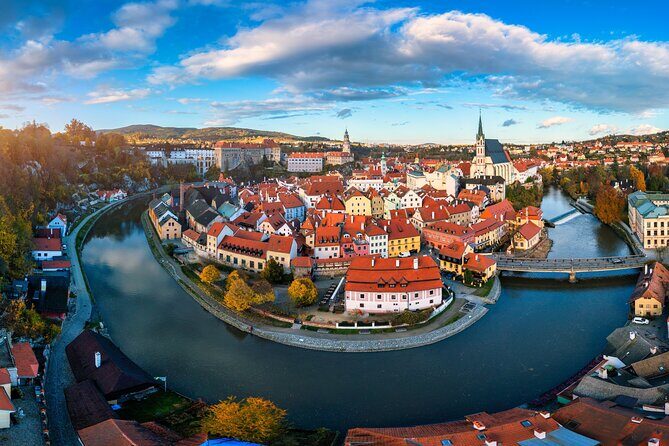 Private Transfer from Prague to Cesky Krumlov, English-speaking driver - An Honest Look at the Transfer Experience