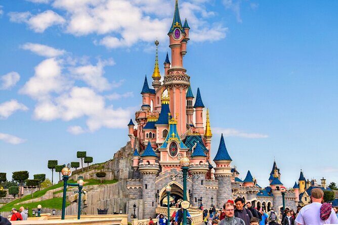 Private Transfer from Roissy CDG Airport to Disneyland Paris - The Real Traveler Experience