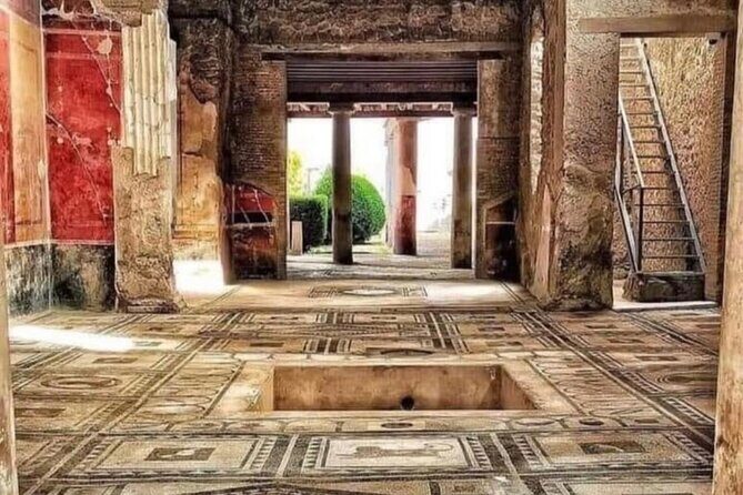 Private transfer from Rome to Sorrento and Pompeii - The Real Value of the Transportation