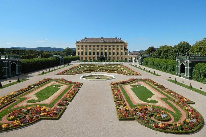 Private transfer from Salzburg to Vienna, 2 hours for sightseeing - Who Would Enjoy This Tour?
