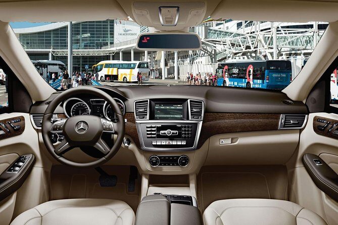 Private Transfer from Sitges to Barcelona Cruise Terminal - Key Points