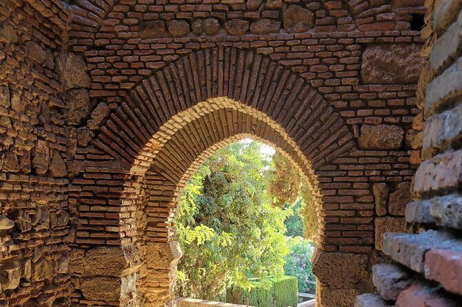 Private Transfer From Sorrento to Naples - Who Would Love This?