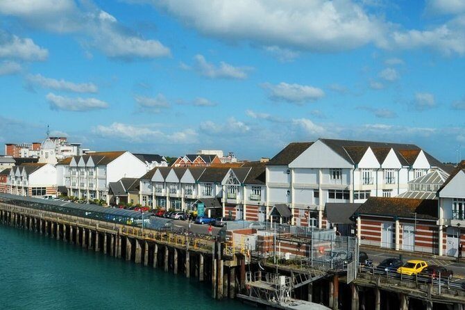 Private Transfer from Southampton Airport (SOU) to Porstmouth - Key Points