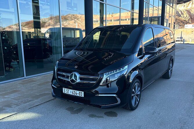 Private transfer from Split airport to Split, 1-7 person - Key Points