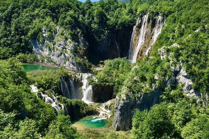 Private Transfer from Split to Zagreb via Plitvice Lakes - A Practical Look at the Private Transfer from Split to Zagreb via Plitvice Lakes