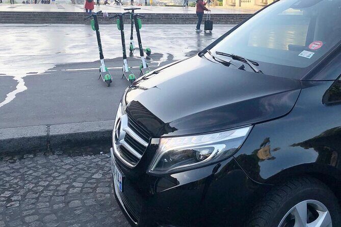 Private Transfer from the City of Paris To Roissy CDG Airport - FAQs About This Transfer Service