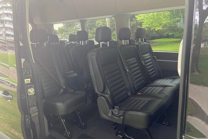 Private Transfer from Toronto Pearson Airport to Toronto - An In-Depth Look at Your Transfer Experience