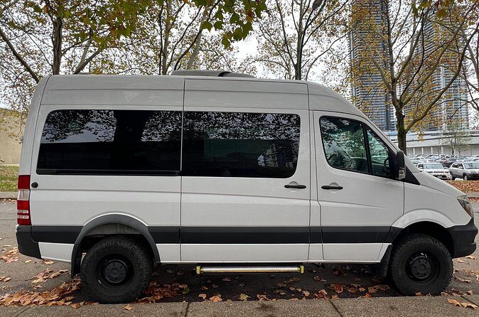 Private Transfer from Vancouver International Airport to Whistle - The Experience on the Road