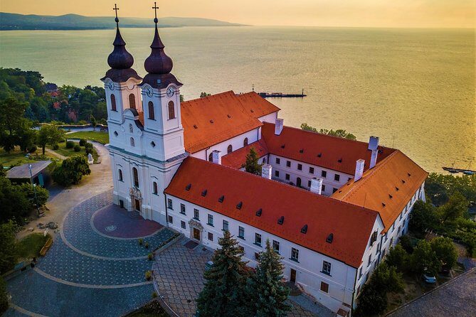 Private Transfer from Vienna to Budapest or Budapest to Vienna - The Value for Money