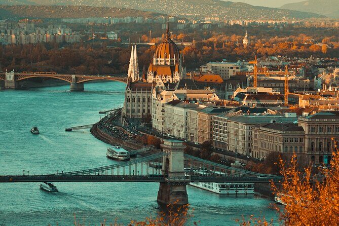 Private transfer from Vienna to Budapest with 2h of sightseeing - A Practical, Comfortable Way to Travel from Vienna to Budapest