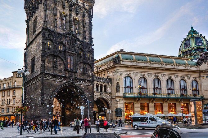Private Transfer from Vienna to Prague with 1 hour Stop in Kutna Hora - FAQs