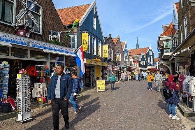 Private Transfer in or to Amsterdam - Deep Dive into the Private Transfer Experience