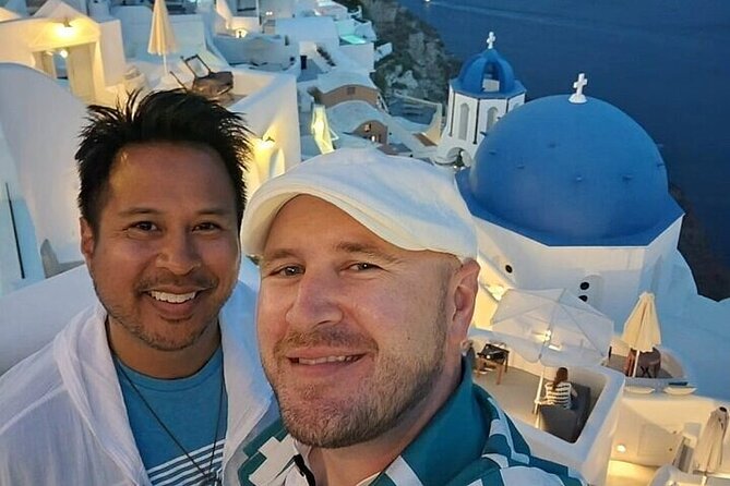 Private Transfer in Santorini - Airport,Hotel & Town Pickups - Real-Time Flight and Ferry Monitoring (The Stress Reducer)