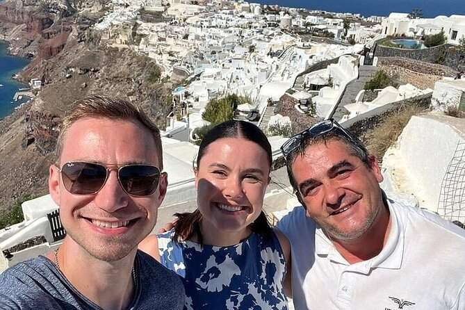 Private Transfer in Santorini - Airport,Hotel & Town Pickups - Driver Experience: Local Knowledge and Helpful Hands