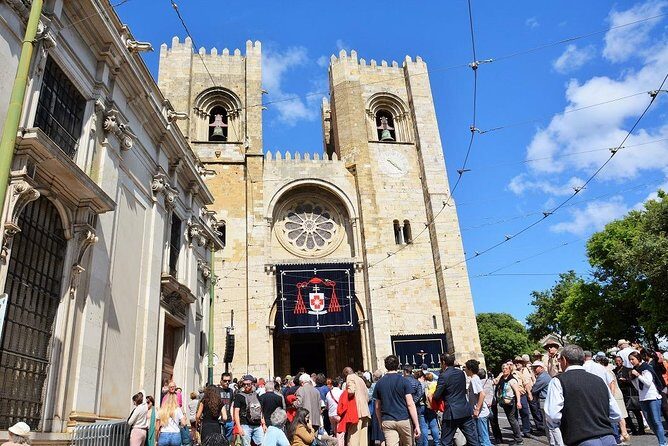 Private Transfer inside Lisbon(3pax) - An Honest Look at the Private Transfer Service