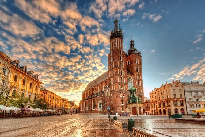 Private Transfer: Krakow Airport to Krakow City Center Vice Versa - Why Choose This Private Transfer in Krakow?