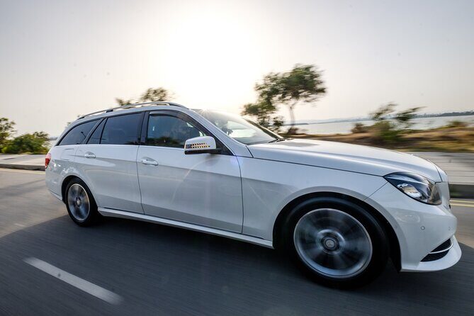 Private Transfer: Larnaca Airport to Limassol City 1-14 pax - What the Reviews Say