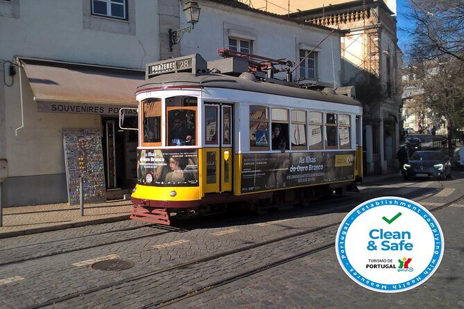 Private Transfer: Lisbon Airport to or from Lisbon Center - Key Points