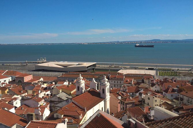 Private Transfer: Lisbon Airport to or from Lisbon Center - What to Expect from the Transfer Service