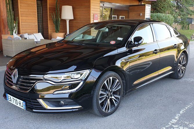 Private Transfer: Marseille Airport to / from Aix-en-Provence (and vicinity) - Key Points