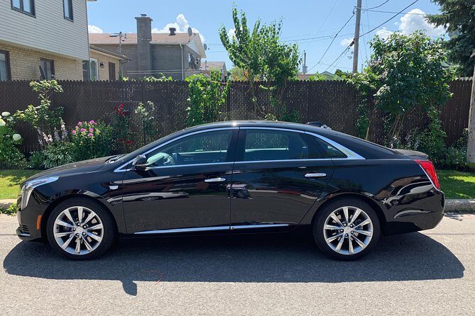 Private Transfer Montreal Airport (YUL) to Montreal Downtown - Max 3 passengers - Why Opt for a Private Transfer from Montreal Airport?