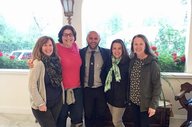 Private Transfer Naples to Sorrento with option of a Stop in Pompeii - The Sum Up