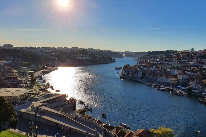 Private Transfer Porto to Lisbon with Nazaré and Óbidos Stops - A Practical Guide to the Porto to Lisbon Private Transfer