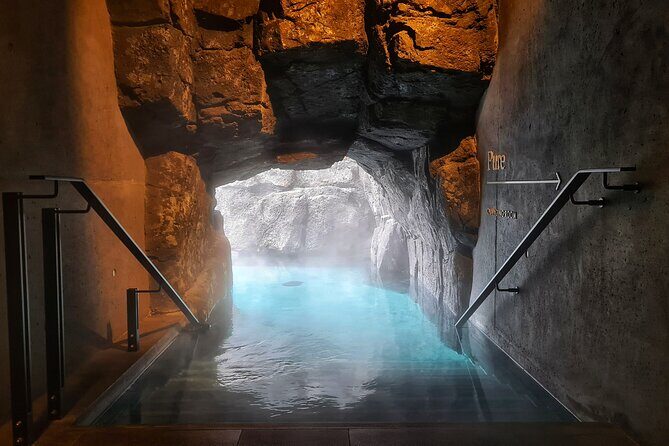 Private Transfer to and from Sky Lagoon - Key Points