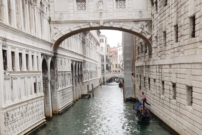 Private Transfer to/from Venice Airport or Piazzale Roma from/to Venice Centre - How Does the Transfer Work?