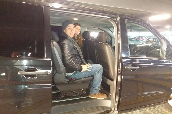 Private transfer to Southampton with a stop at Stonehenge - Practicalities and Tips