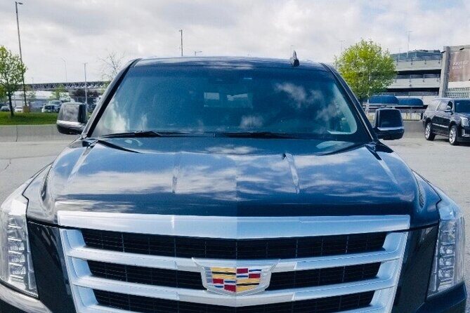 Private Transfer: Toronto Pearson Airport or Richmond Hill Black Car Service - Who Would This Service Suit Best?