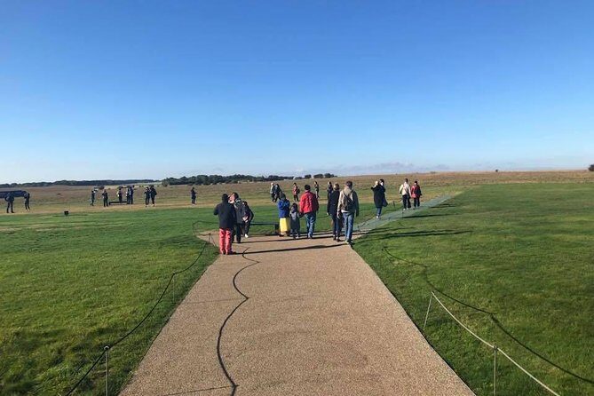 Private Transfers between London & Stonehenge - Who Is This Tour Best For?