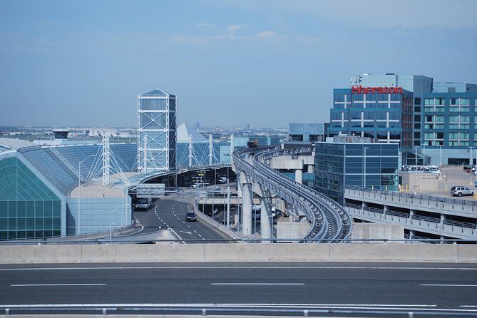 Private Transfer:Toronto pearson int'l airport to Toronto Hotel / Accommodations - The Sum Up