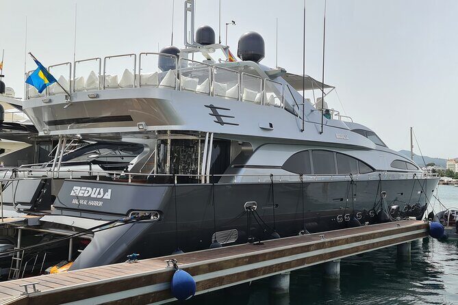 Private Transport from Ibiza Airport to Ibiza Town - A Close Look at the Experience