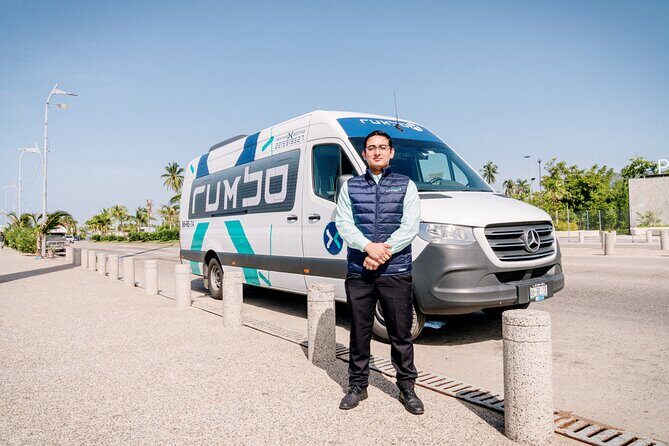 Private Transportation Airport Puebla 10 - 20 Passengers - Key Points