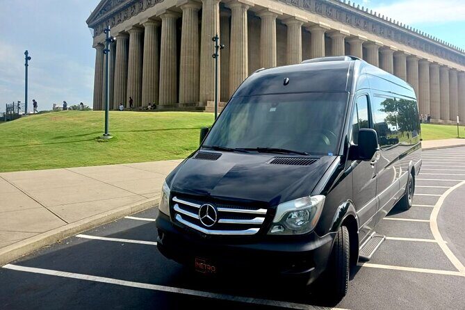Private Transportation from BNA to Knoxville for 6-13 Passengers - The Reality of the Service: What You Can Expect