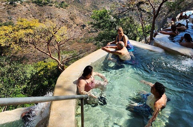 Private Transportation to Tolantongo Grottoes - Who Would Love This Tour?