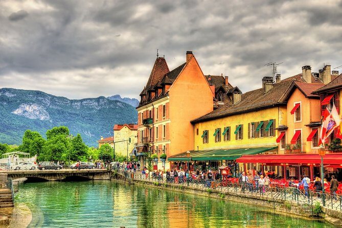 Private Trip from Geneva to Annecy in France - The Balance of Cost and Experience