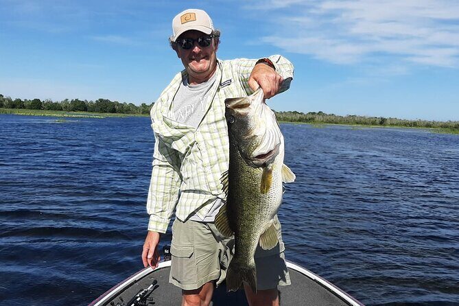 Private Trophy Bass Harris Chain of Lakes Fishing Charter - What to Expect on Your Harris Chain Fishing Trip