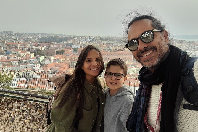 Private Tuk Tuk of the Old Town Lisbon and Street Art Highlights - Practical Aspects and What to Keep in Mind