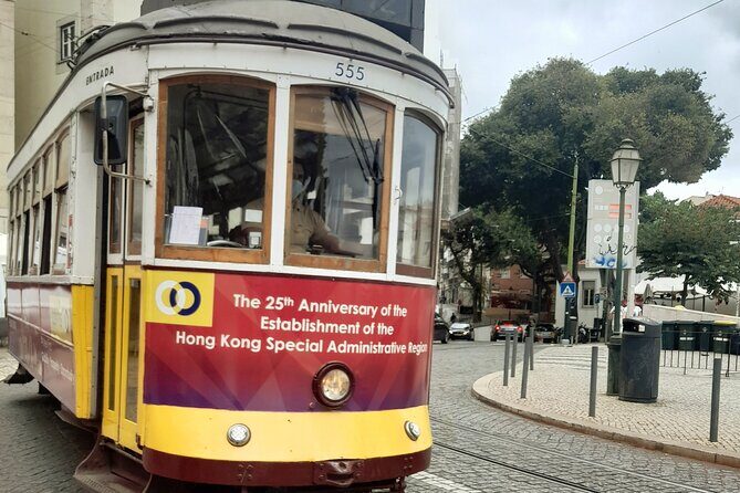 Private tuk tuk tour through the historic center of Lisbon - A Close Look at the Tour Itinerary