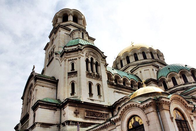 Private & Ultimate Sofia 2,5-hour Walking Tour - Key Points