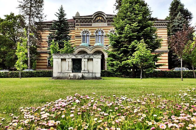 Private & Ultimate Sofia 2,5-hour Walking Tour - Who Should Consider This Tour?