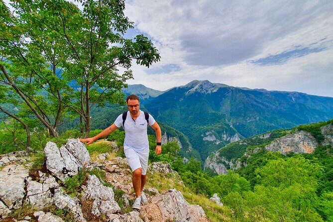 PRIVATE Umoljani Village - Lukomir Village Hike - FAQs