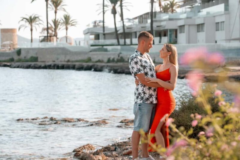 Private Vacation Photoshoot with Photographer in Ibiza - Key Points