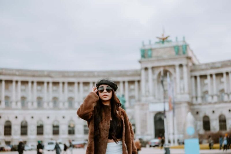 Private Vacation Photoshoot with Photographer in Vienna - The Professional Photographer and Personal Touch