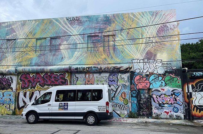 Private Van by the Hour  Flexible Transportation Service - Who Should Consider This Service?